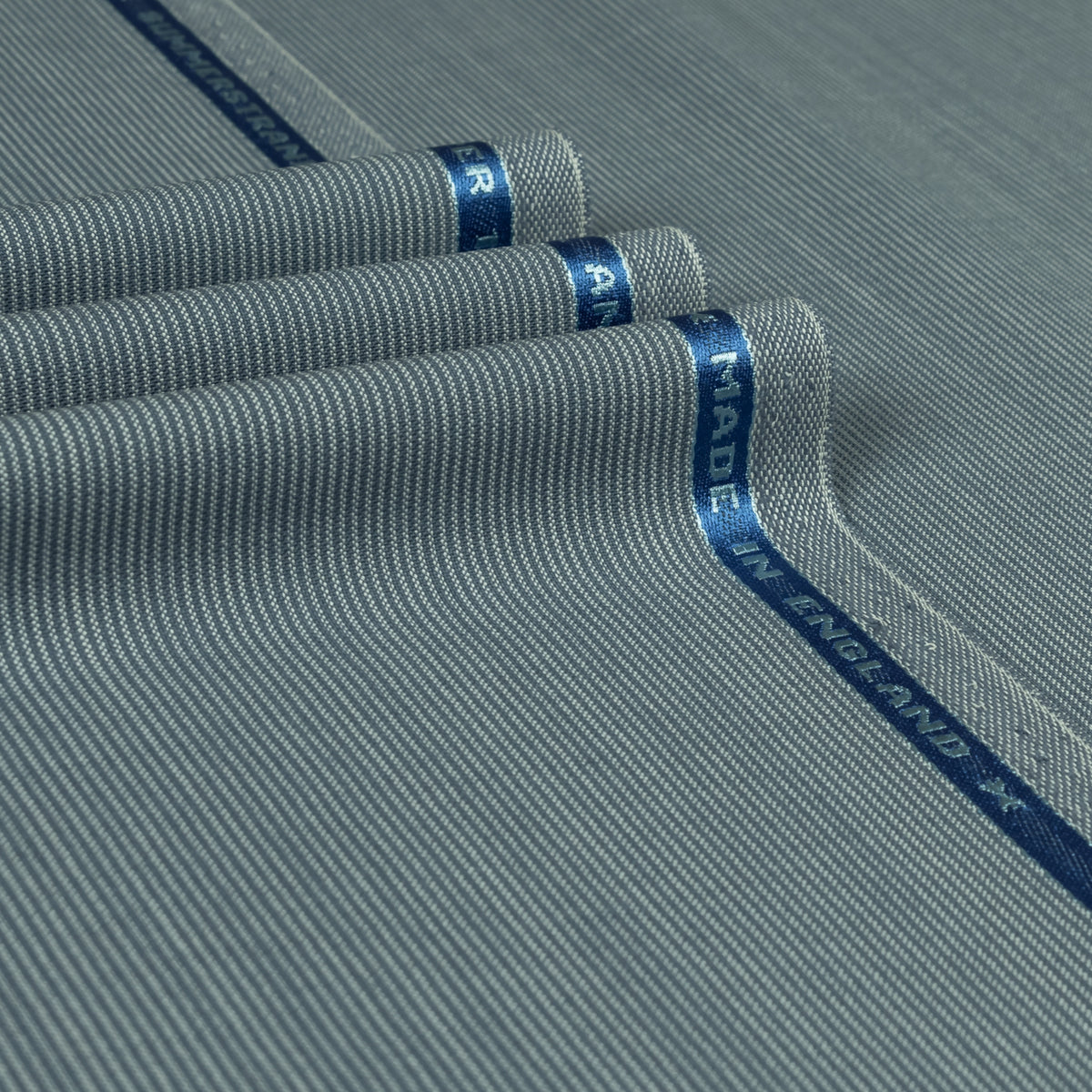 Summerstrand - Narrow Stripe Super 100's Wool Mohair