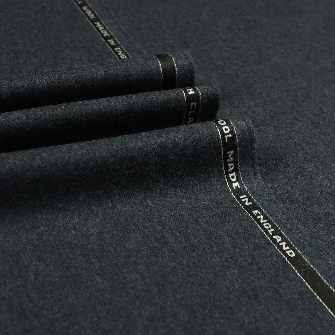 British Classic - Plain Flannel 100% Wool