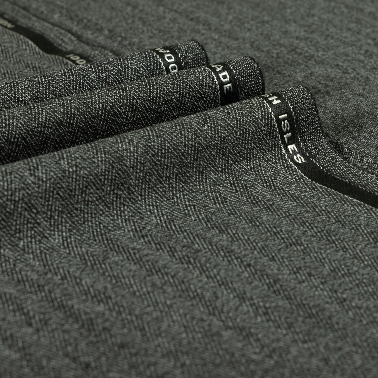 Heritage Twist - Arthur's Seat Herringbone 100% Merino Wool Mid Weight Suiting