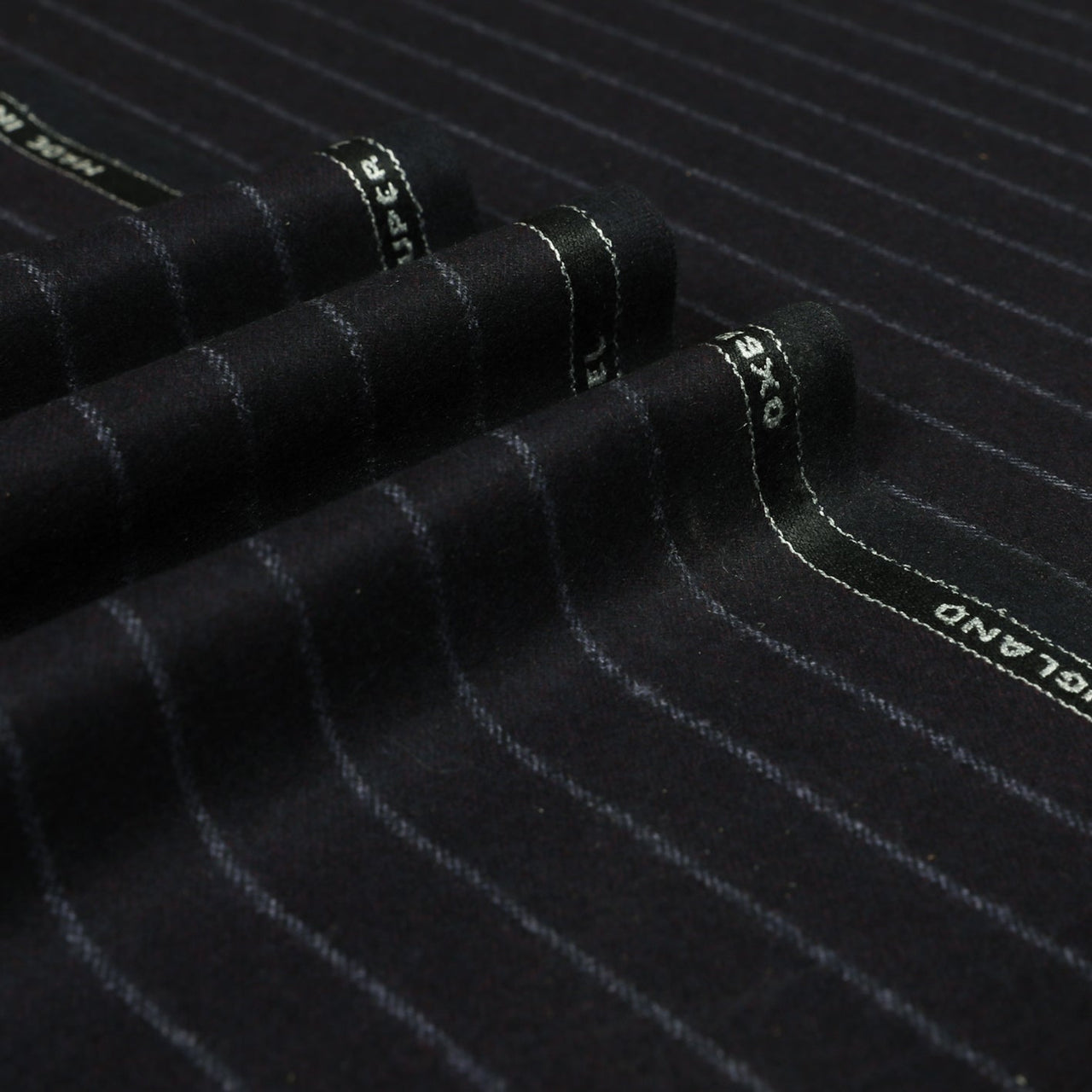 Oxbridge Flannel - Wide Chalk Stripe Super 120's Wool Flannel