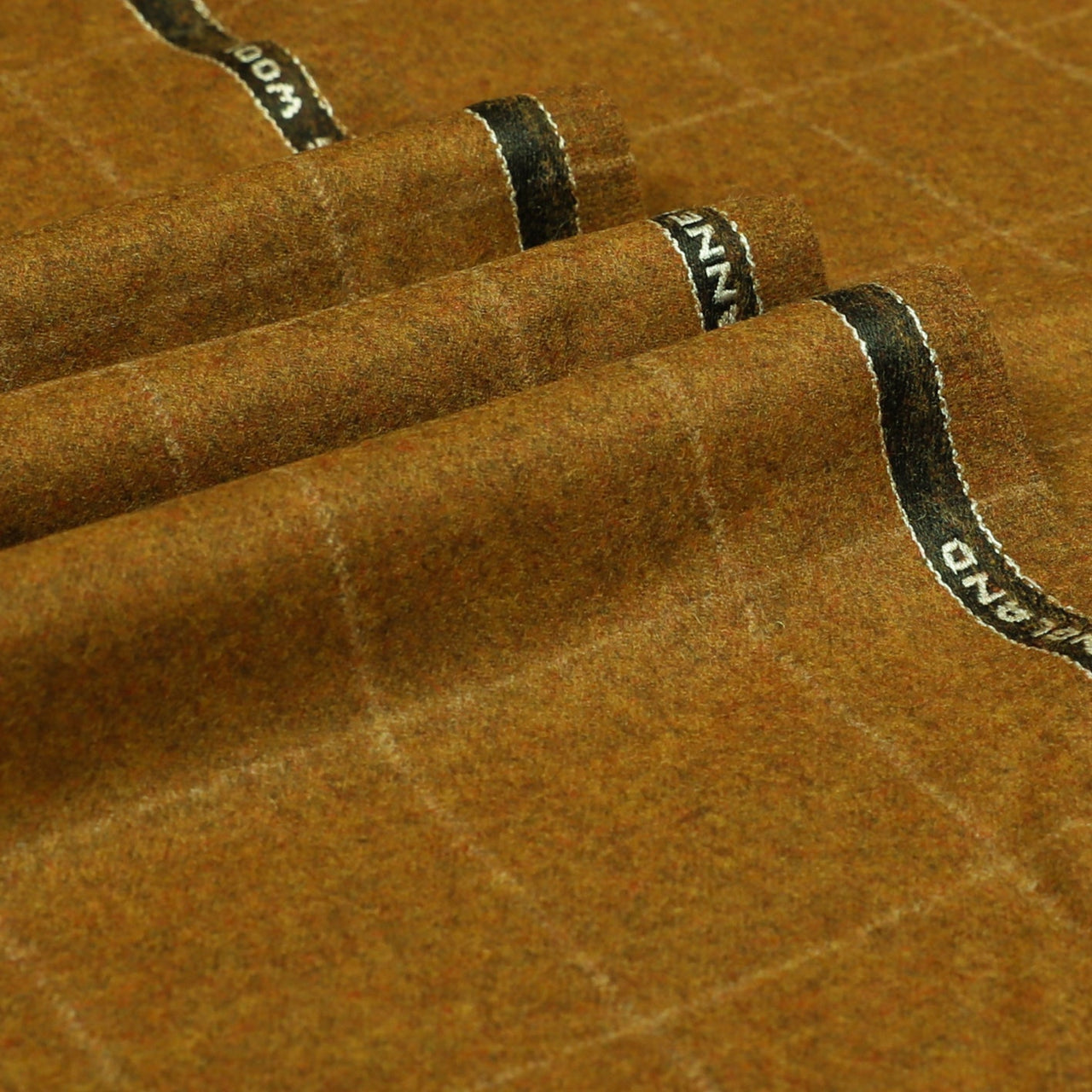 Oxbridge Flannel - Windowpane Check Super 120's Wool Flannel