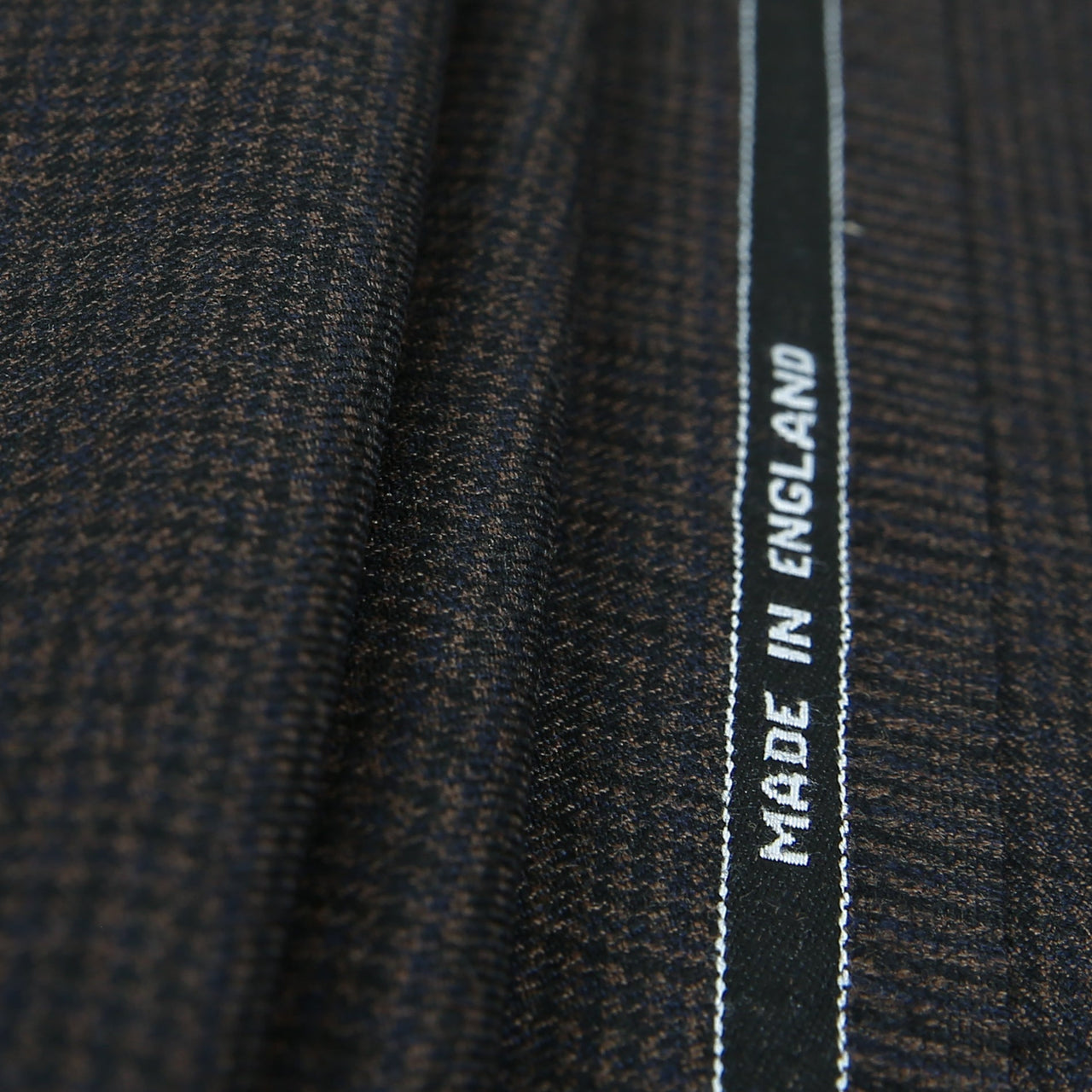 Houndstooth 100% Merino Wool