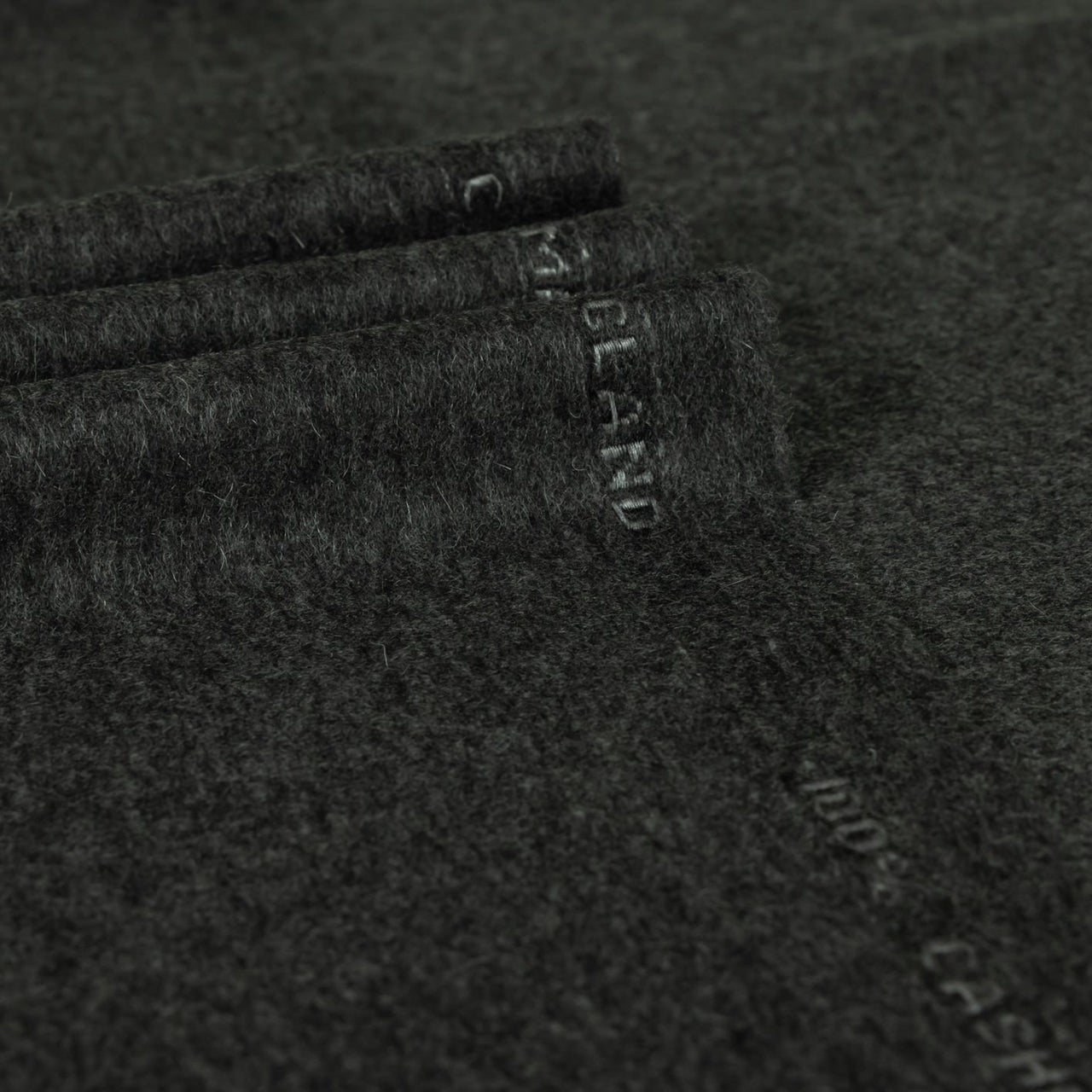 Pepper Lee - Luxury suiting fabric