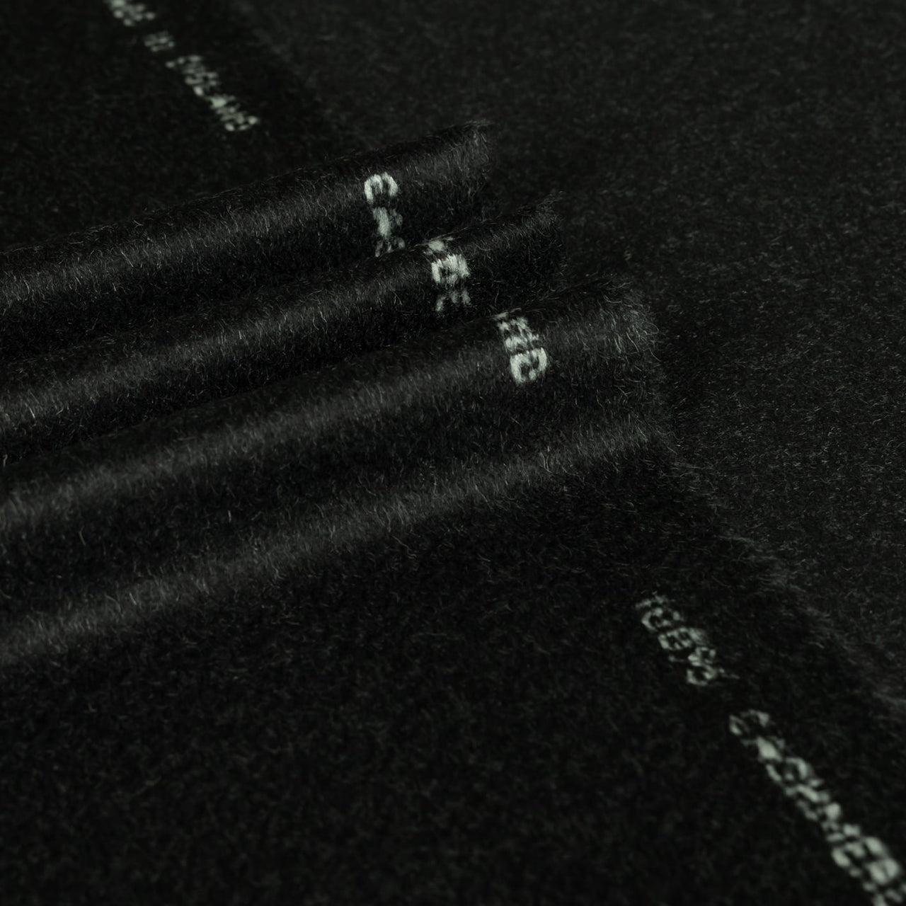 Pepper Lee - Luxury suiting fabric black 