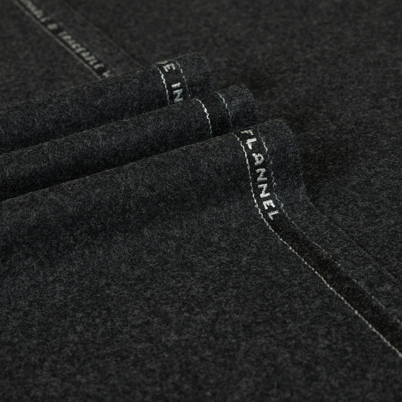Oxbridge Flannel - Plain Suiting 100% Super 120's Wool