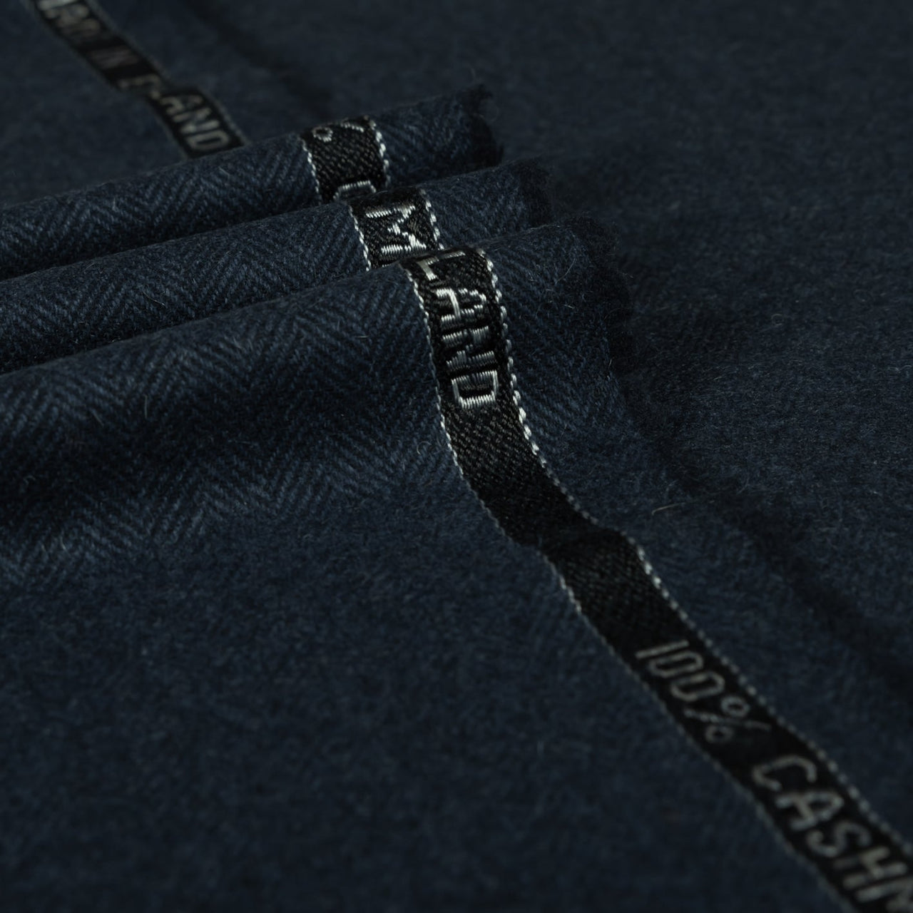 Pepper Lee - Luxury suiting fabric