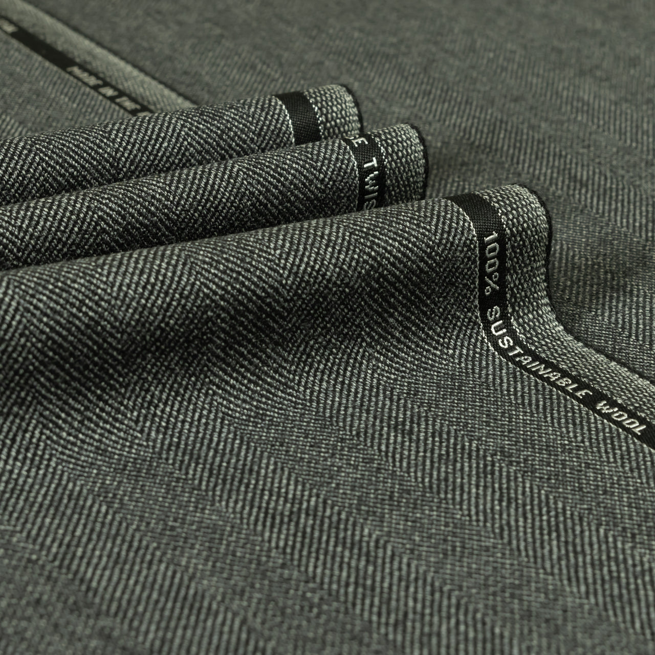 Herringbone 100% Merino Wool Heavy Suiting