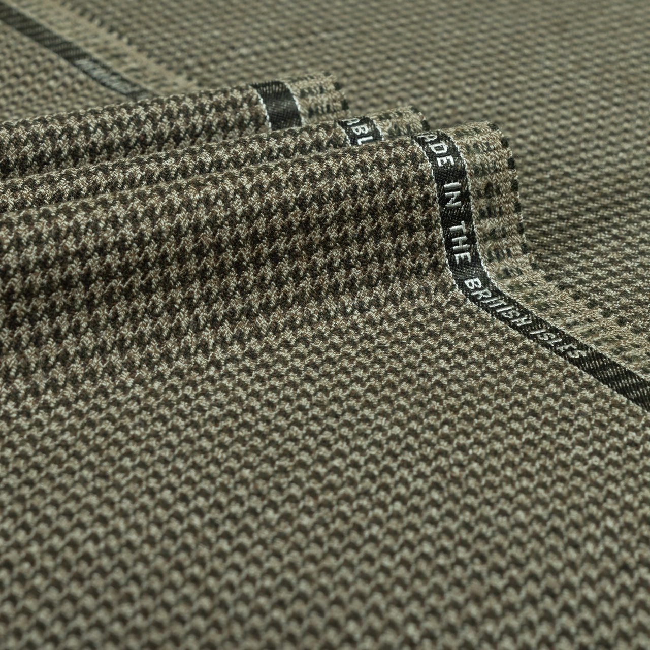 Beige Sepia Dogtooth Heavy 100% Merino Wool Heavy Suiting Fabric