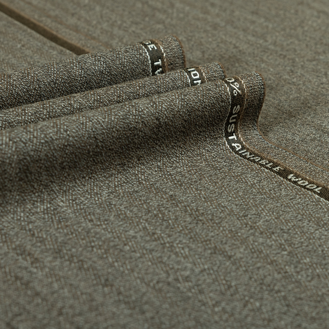 Arthur's Seat Herringbone 100% Merino Wool Mid Weight Suiting