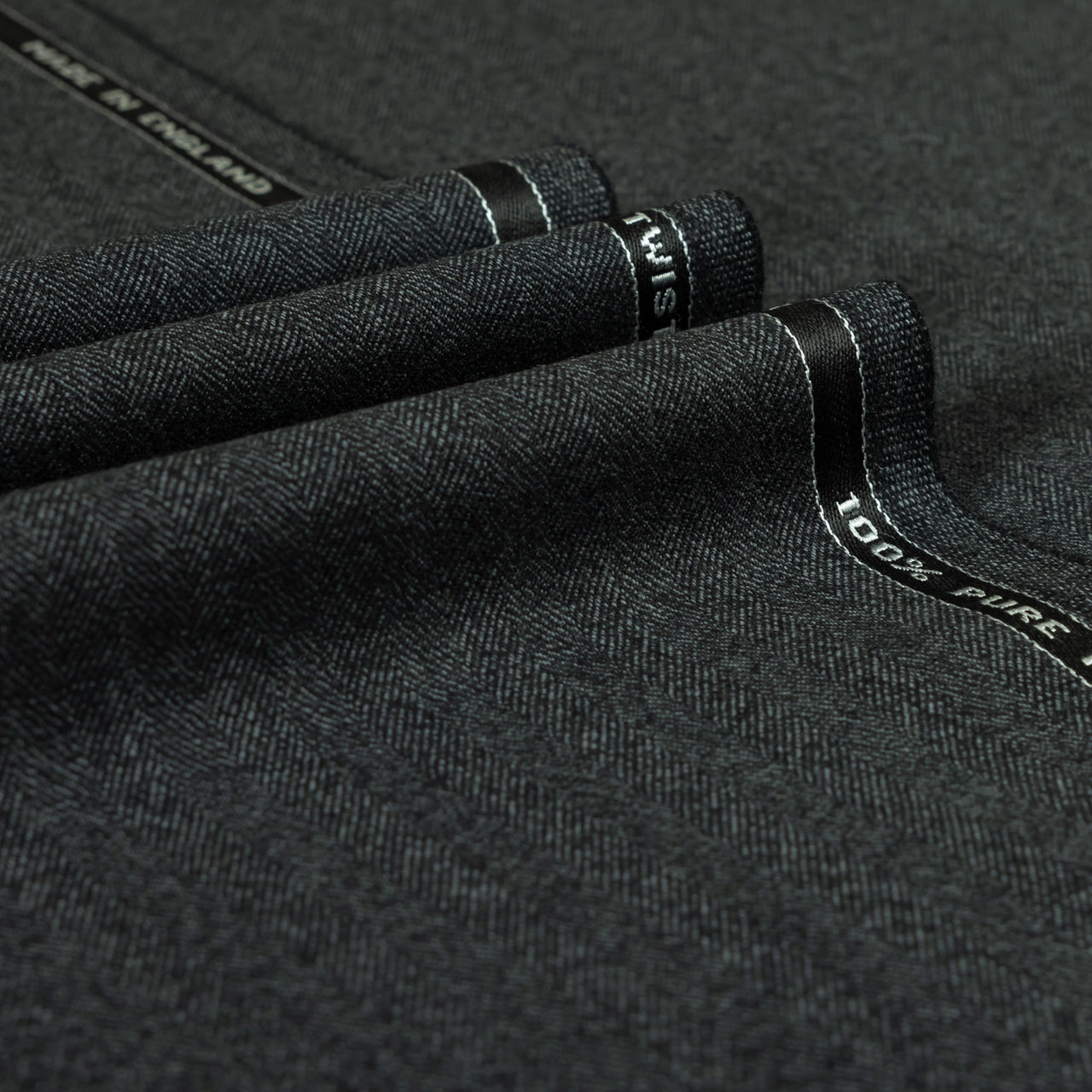 Herringbone 100% Merino Wool Mid Weight Suiting