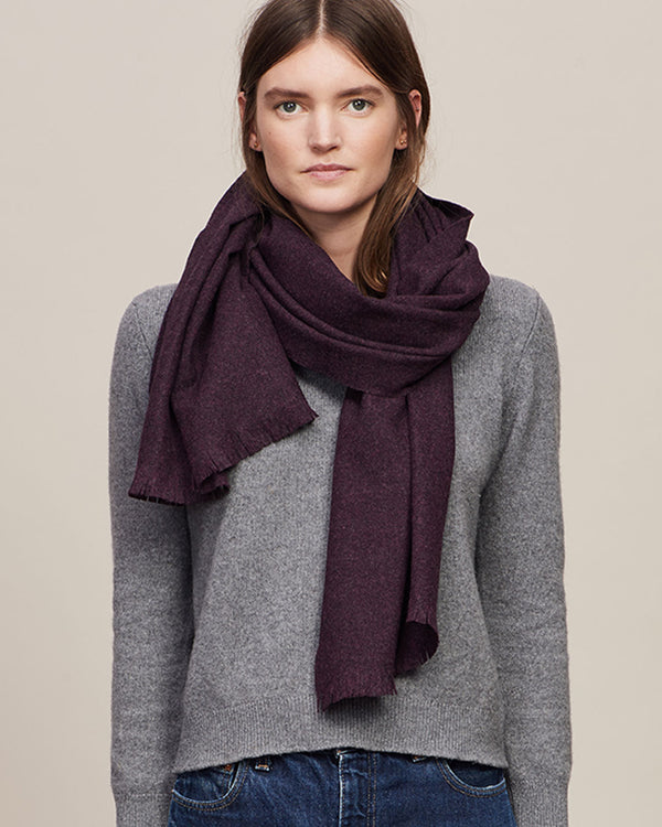 Escorial Plain Lightweight Scarf