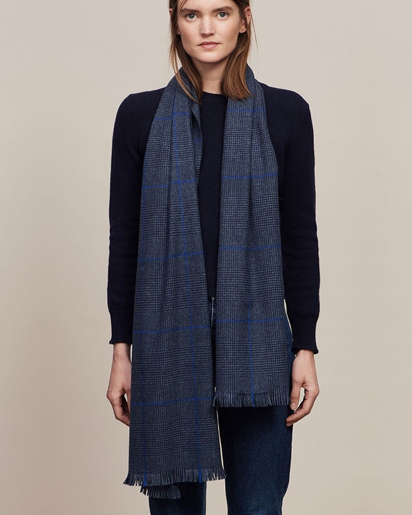 Escorial Prince of Wales Featherweight Wide Scarf - Navy Blue