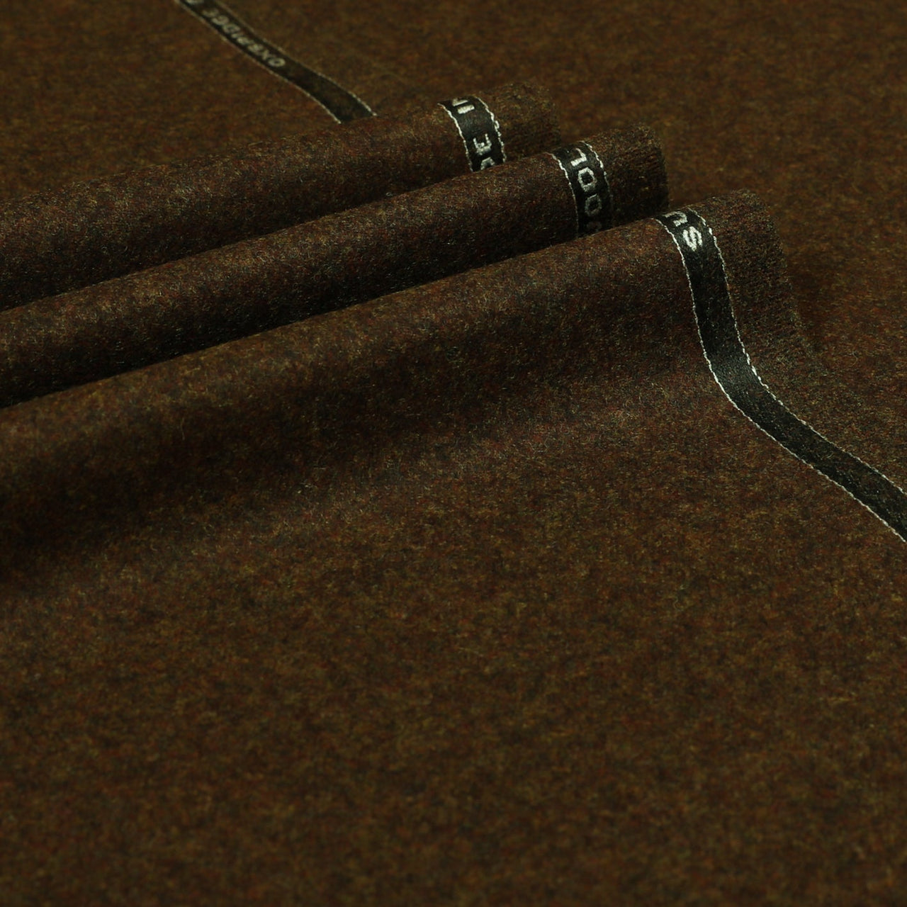 Oxbridge Flannel - Plain Suiting 100% Super 120's Wool