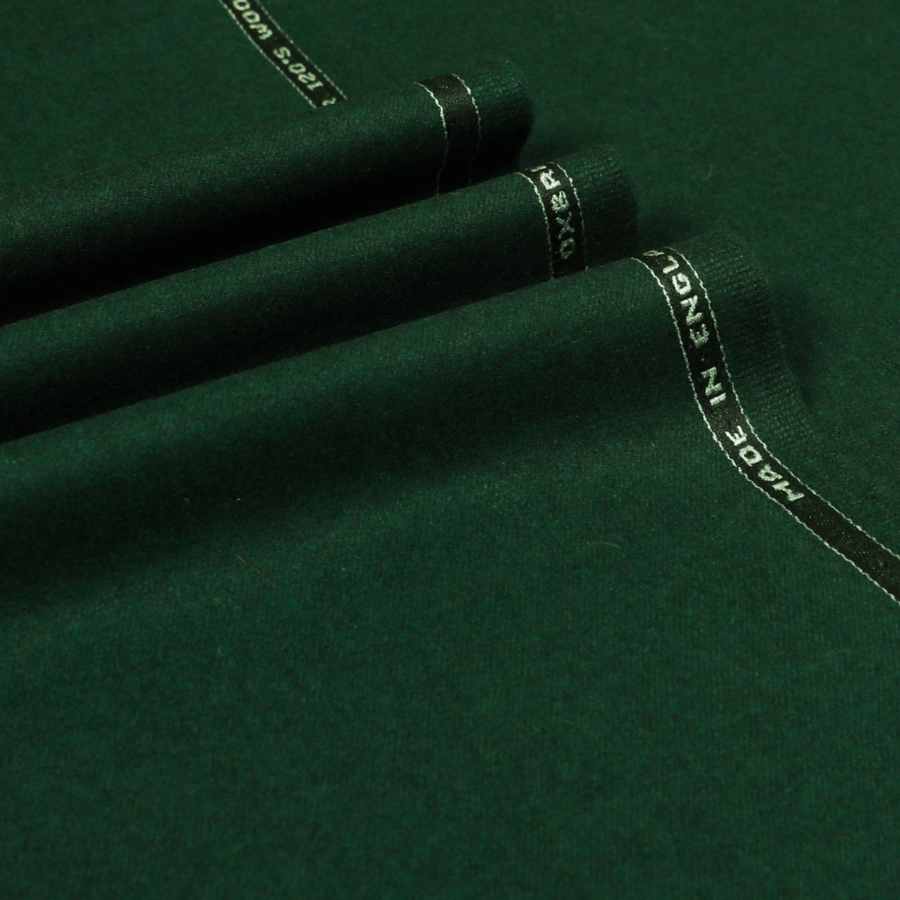 Oxbridge Flannel - Plain Suiting 100% Super 120's Wool