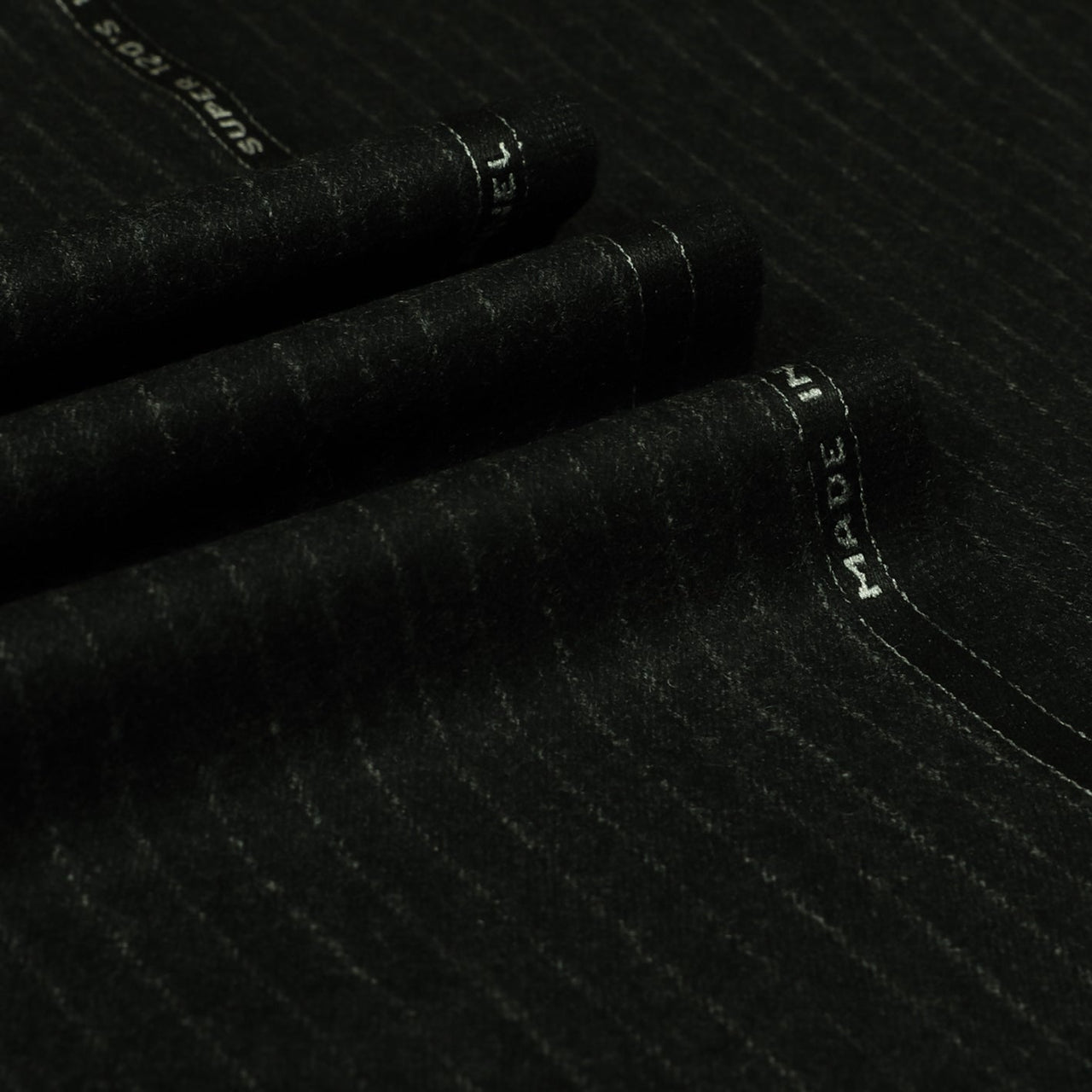 Narrow Chalk Stripe Super 120's Wool Flannel