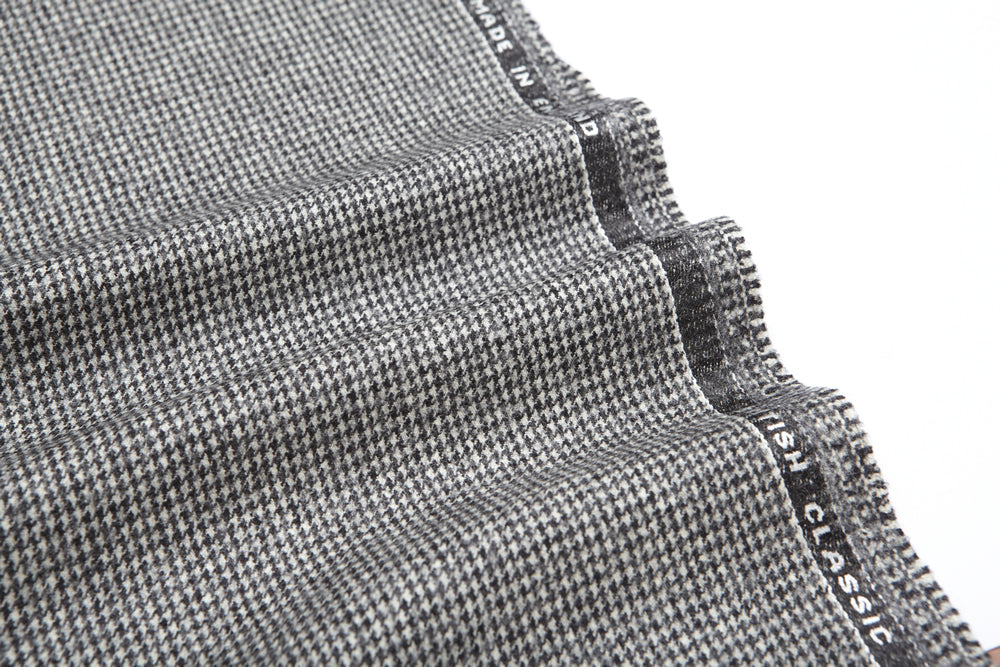 Houndstooth 100% Wool Flannel